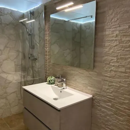 Holiday home Cucchiara , Santa Caterina Immersa Nel Verde Di Porto Selvaggio Nardo